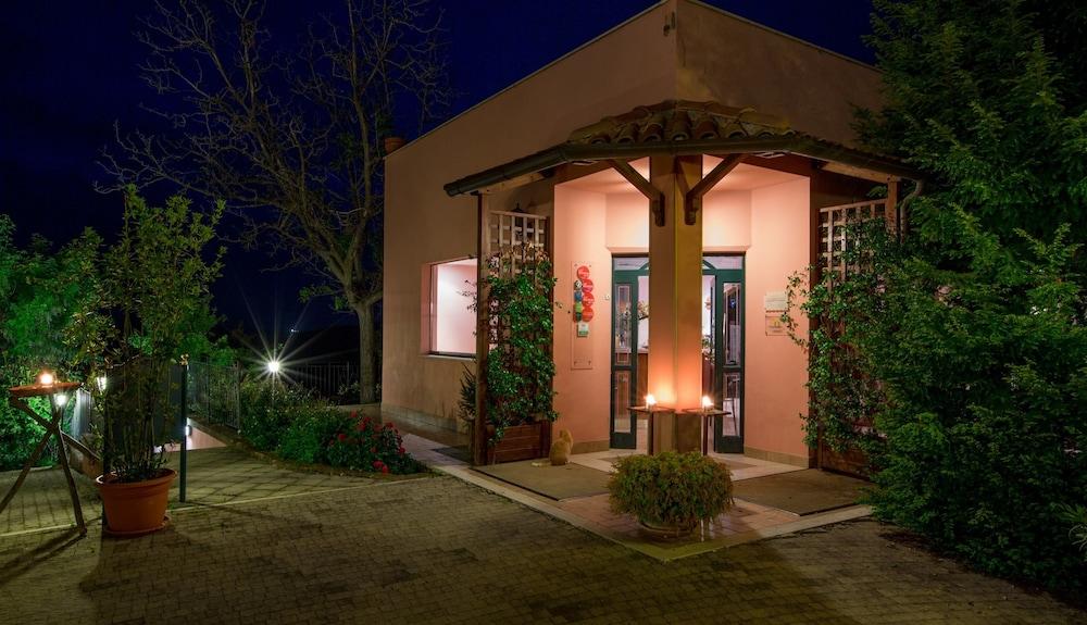 Country Hotel & Resort I Calanchi Ripatransone Eksteriør billede
